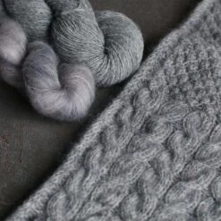 Mizen Scarf Yarn Kit(Mizen Scarf Yarn Kit) -Stolen Yarn Store 1 e9c39af5 0637 45aa 9bb9 bdcfa9fd6ed0
