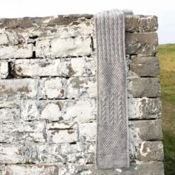 Mizen Scarf Yarn Kit(Mizen Scarf Yarn Kit) -Stolen Yarn Store 1 f3ebc48a 13d2 495c a278 ee6914aff60d