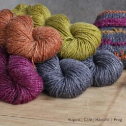 Feather Wave Cowl Yarn Kit(Feather Wave Cowl Yarn Kit) -Stolen Yarn Store August cafe harvest frog