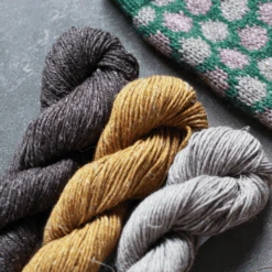 Fómhar Cowl Yarn Kit(Fomhar Cowl Yarn Kit) -Stolen Yarn Store Fomhar3