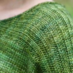 Mossy Way Sweater Pattern(Mossy Way) -Stolen Yarn Store IMG 0706
