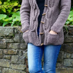 Shaniko Cardigan Pattern(Shaniko) 11 Shaniko Cardigan Pattern(Shaniko) -Stolen Yarn Store IMG 1647