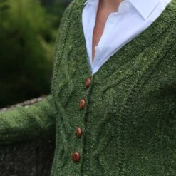 Project Workshop | Oscail Cardigan(Project Workshop Oscail Cardigan) 10 Project Workshop | Oscail Cardigan(Project Workshop Oscail Cardigan) -Stolen Yarn Store IMG 1655 36327645 0753 423d 8555 4cde96c2d272