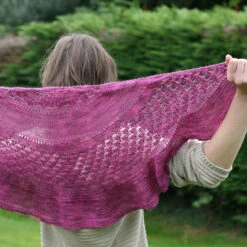 Gaoth Shawl Pattern(Gaoth) -Stolen Yarn Store IMG 1777