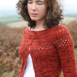 Talamh Cardigan Pattern(Talamh) 8 Talamh Cardigan Pattern(Talamh) -Stolen Yarn Store IMG 1888 1