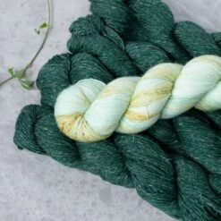 Neon Skyline Yarn Kit(Neon Skyline Yarn Kit) -Stolen Yarn Store IMG 2071 2