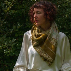 Neon Skyline Shawl Pattern(Neon Skyline) -Stolen Yarn Store IMG 2157 5a0f77dd e5b5 4039 b691 bd905598a9cf