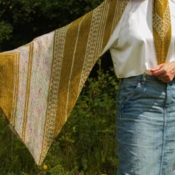 Neon Skyline Shawl Pattern(Neon Skyline) -Stolen Yarn Store IMG 2175