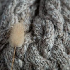 Inis Beg Hat And Mitts Yarn Kit(Inis Beg Hat And Mitts Yarn Kit) -Stolen Yarn Store IMG 2186