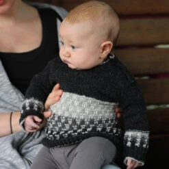 Stave Sweater(Stave Sweater) -Stolen Yarn Store IMG 2673