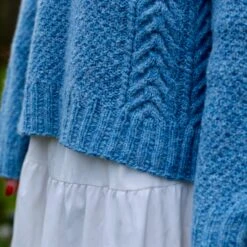 Dalia Sweater Pattern(Dalia Sweater) 11 Dalia Sweater Pattern(Dalia Sweater) -Stolen Yarn Store IMG 3783