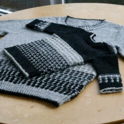 Tembo Cardigan Pattern(Tembo) -Stolen Yarn Store IMG 3849