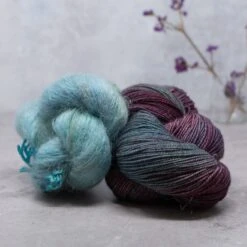 Grianchloch Shawl Yarn Kit(Grianchloch Shawl Kit) -Stolen Yarn Store IMG 4730