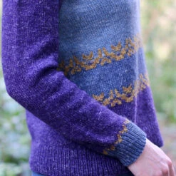 Waning Crescent Sweater Pattern(Waning Crescent) 12 Waning Crescent Sweater Pattern(Waning Crescent) -Stolen Yarn Store IMG 5385