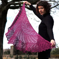 Trousseau Shawl Pattern(Trousseau)
