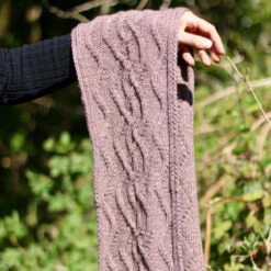 Liscannor Cowl Yarn Kit(Liscannor Cowl Yarn Kit) -Stolen Yarn Store IMG 5824 b4770e1e f53d 4e74 8a51 f787655b41d1