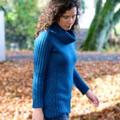 Ignus Sweater Pattern(Ignus) -Stolen Yarn Store IMG 6304
