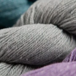 Stolen Yarn Store -Stolen Yarn Store IMG 7013