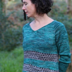Lignite Sweater Pattern(Lignite) -Stolen Yarn Store IMG 7879