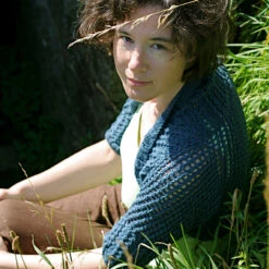 Midnight Shrug Pattern(Midnight Shrug) 7 Midnight Shrug Pattern(Midnight Shrug) -Stolen Yarn Store IMG 7972