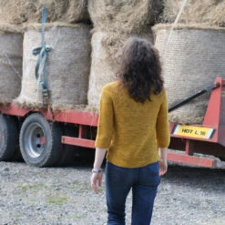 Ravi Cardigan Pattern(Ravi) -Stolen Yarn Store IMG 8027