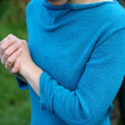 Mendel Sweater Pattern(Mendel) -Stolen Yarn Store IMG 8555.JPG