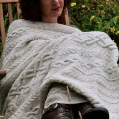 Curdach Blanket Pattern(Curdach Blanket) -Stolen Yarn Store IMG 9039
