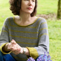 Pistachio Saffron Yarn Kit(Pistachio Saffron) -Stolen Yarn Store IMG 9164