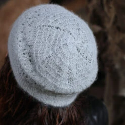 Mithral Hat Pattern(Mithral Hat) -Stolen Yarn Store IMG 9407