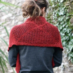 Semi-Quaver Shawl Pattern(Semi Quaver) -Stolen Yarn Store IMG 9680