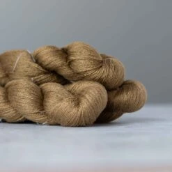 Madison Top Yarn Kit(Madison Top Yarn Kit) -Stolen Yarn Store Jaipur 3