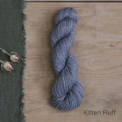 Rusty Lines Yarn Kit(Rusty Lines Yarn Kit) -Stolen Yarn Store KittenFluff 702a78df 3a8a 4abf a0db f11162b373eb