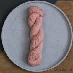 Fuaite Yarn Kit(Fuaite Yarn Kit) -Stolen Yarn Store Lepidolite