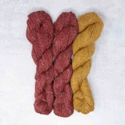 Pistachio Saffron Yarn Kit(Pistachio Saffron) -Stolen Yarn Store Pistachio 1