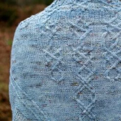 Burren Shawl Pattern(Burren Shawl Pattern) -Stolen Yarn Store burrenshawl2sq 3887c638 e3a6 4a6d a462 56ea42c7d63b