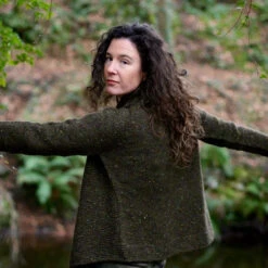 Dacite Cardigan Pattern(Dacite) -Stolen Yarn Store dacite copy