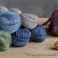 Feather Wave Cowl Yarn Kit(Feather Wave Cowl Yarn Kit) -Stolen Yarn Store late drift bare necessities