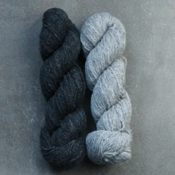 Ualach Wrap Yarn Kit(Ualach Wrap Yarn Kit) -Stolen Yarn Store liath gual