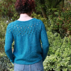 Holly Blue Cardigan Pattern(Holly Blue Cardigan Pattern) -Stolen Yarn Store park5