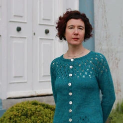 Holly Blue Cardigan Pattern(Holly Blue Cardigan Pattern) -Stolen Yarn Store park8